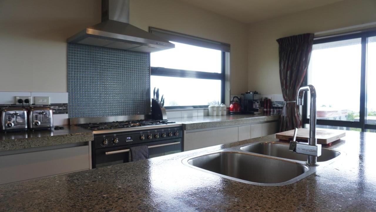 Bed and Breakfast White House Paraparaumu Exterior foto